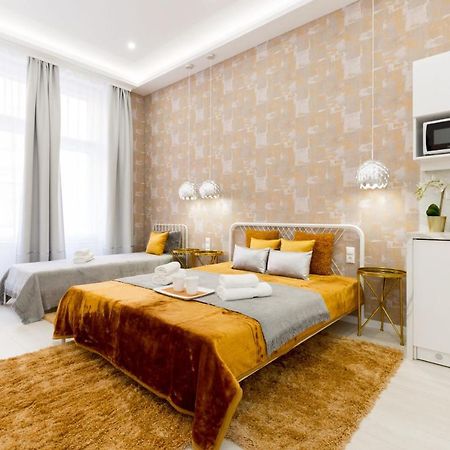 Unique & Lovely Place With Ac Budapest Exterior foto