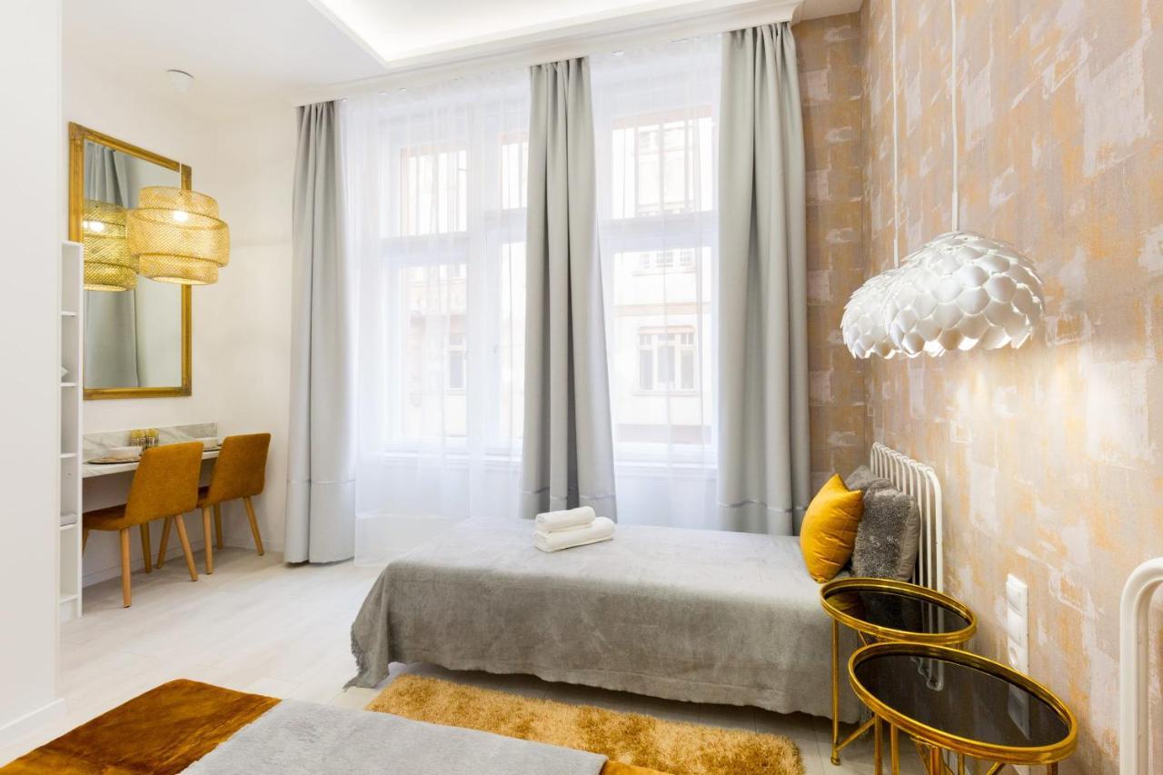 Unique & Lovely Place With Ac Budapest Exterior foto